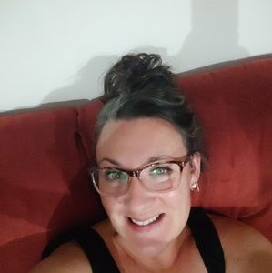 Meet your Posher, Mireille